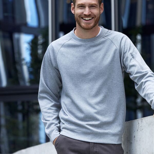 Basic Active Roundneck Thumbnail